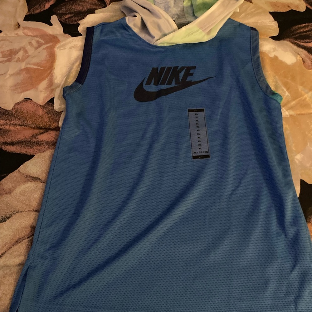 Boys Nike Hood Basketball Shirt